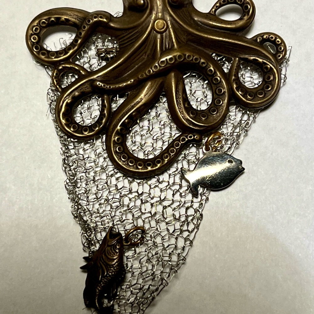 Octopus Brooch by Jan Michaels (SF) Bronze. - Picture 3 of 6